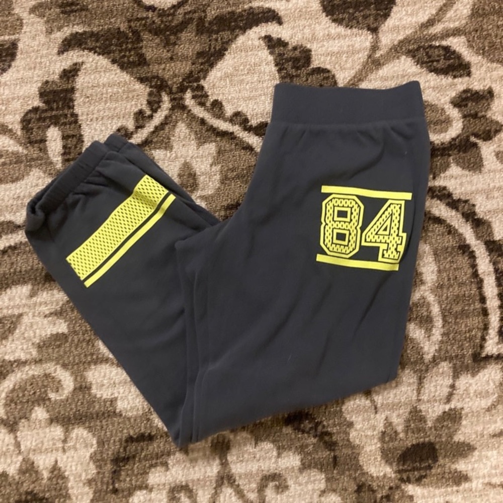 Fleece lined sweatpants